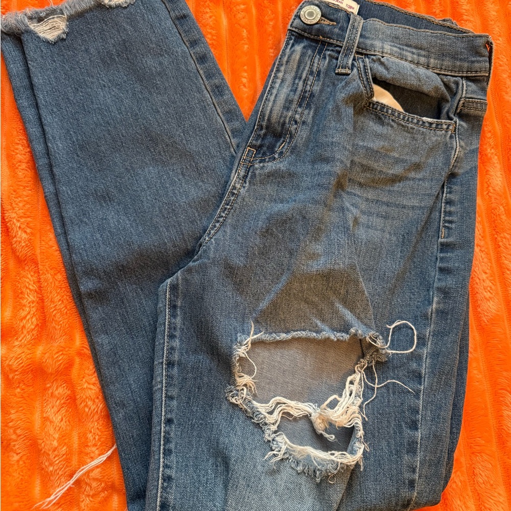 Ripped high-waisted mom blue jeans
